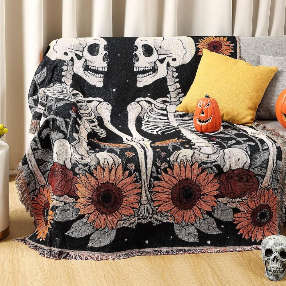 Vintage Skeleton in Love Halloween Blanket Sofa Throw
